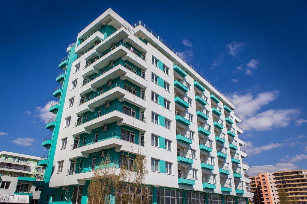 Oasis By The Sea - Summerland Apartment Мамая Экстерьер фото
